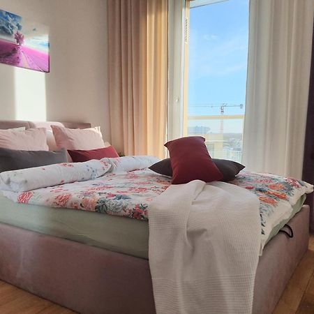 Apartament Krakowska Prestige Appartement Wrocław Kamer foto