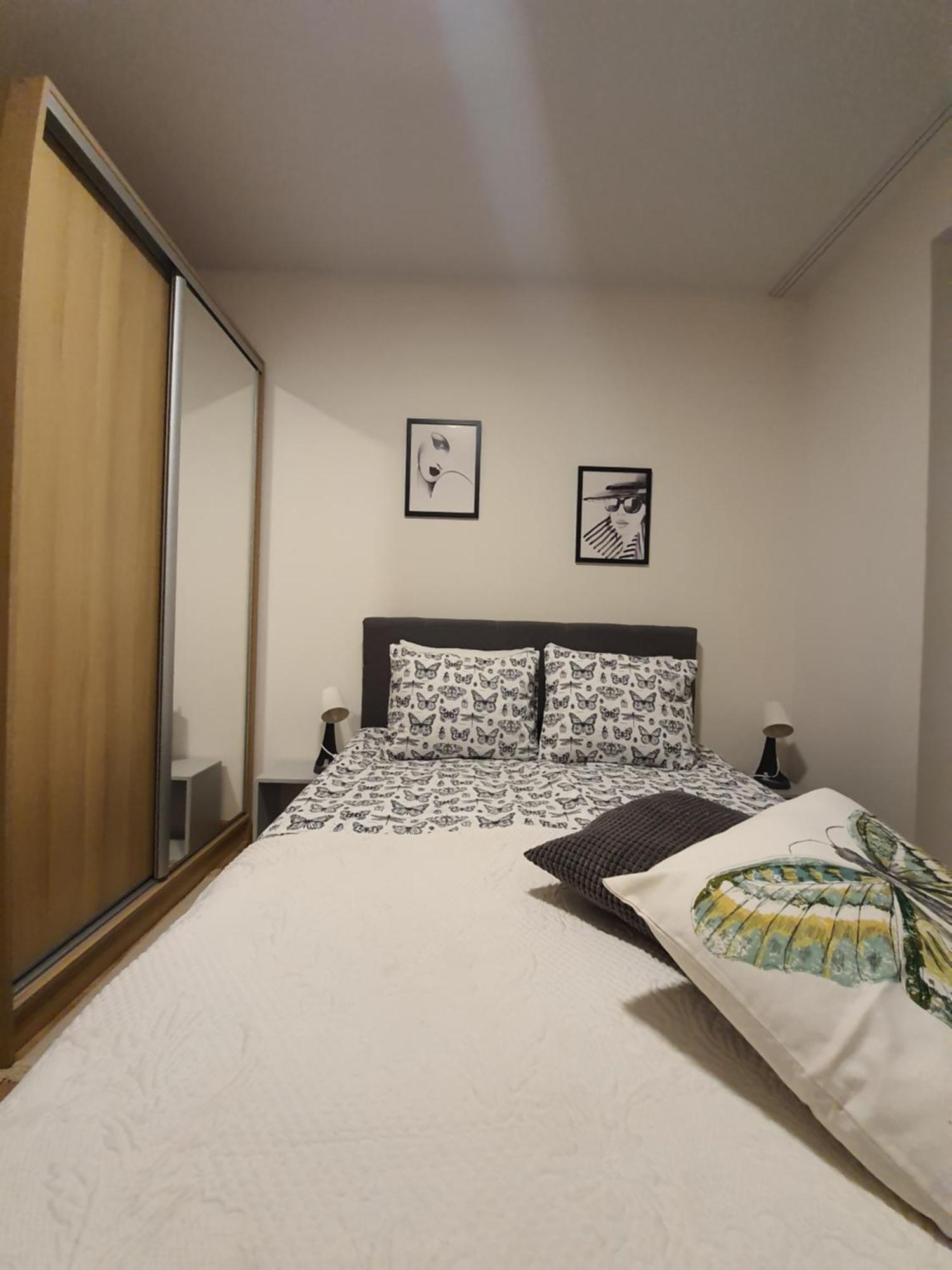 Apartament Krakowska Prestige Appartement Wrocław Kamer foto